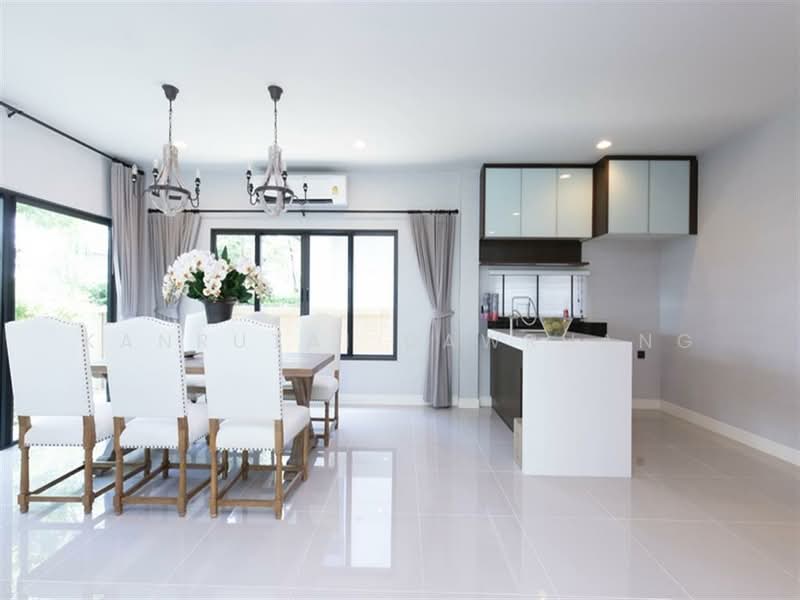 Setthasiri Krungthep Kreetha, Bangkok, Krungthep Kreetha Road, Hua Mak, Bang Kapi, Bangkok, 4 Bedrooms, 260 sqm, Single Detached House For Rent, by Kanrutai Dawruang, 500429459 - DDproperty.com