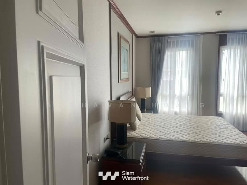 The Bangkok Sukhumvit 43, Bangkok, Soi Sukhumvit 43, Khlong Tan Nua, Watthana, Bangkok, 2 Bedrooms, 116 sqm, Condo For Rent, by Ratchawan Huang, 500429462 - DDproperty.com