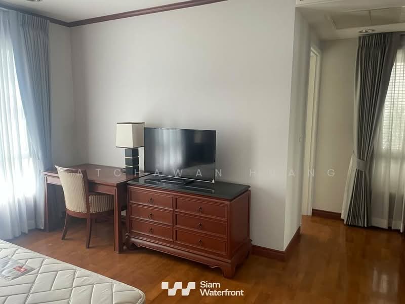 The Bangkok Sukhumvit 43, Bangkok, Soi Sukhumvit 43, Khlong Tan Nua, Watthana, Bangkok, 2 Bedrooms, 116 sqm, Condo For Rent, by Ratchawan Huang, 500429462 - DDproperty.com