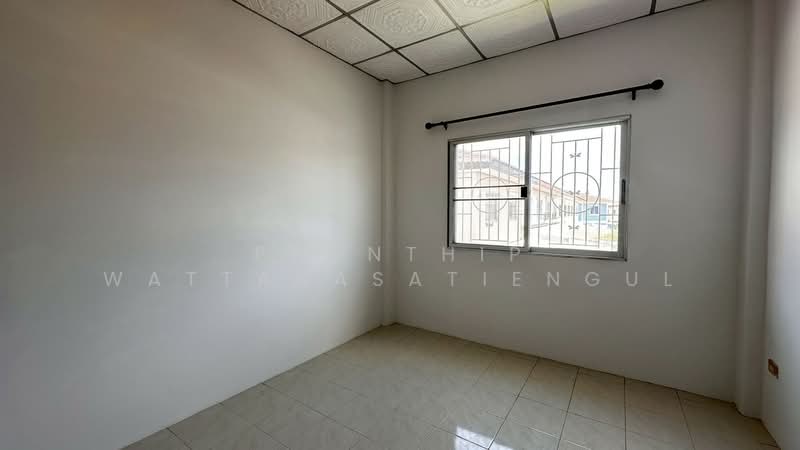 Eastern Land The Plus, Chon Buri (Pattaya), Surasak, Si Racha, Chon Buri (Pattaya), 3 Bedrooms, 80 sqm, Townhouse For Sale, by Pronthip Wattanasatiengul, 500429472 - DDproperty.com