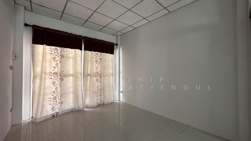 Eastern Land The Plus : อีสเทิร์นแลนด์ เดอะพลัส, ชลบุรี, สุรศักดิ์, ศรีราชา, ชลบุรี, 80 ตร.ม., ทาวน์เฮ้าส์ ขาย, โดย Pronthip Wattanasatiengul, 500429472 - DDproperty.com