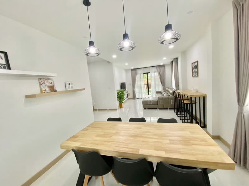 A house for rent near Kad Farang, Chiang Mai Rental Price: 39,000 THB / month Property ID: No.14H754, Chiang Mai, Ban Waen, Hang Dong, Chiang Mai, 5 Bedrooms, 200 sqm, Single Detached House For Rent, by Baandeedee Chiangmai, 500429517 - DDproperty.com