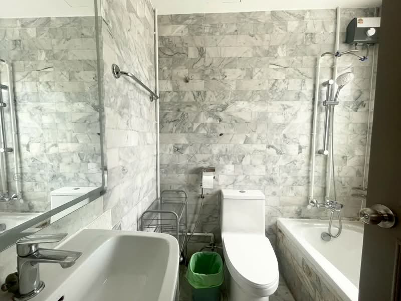 Sampoom Garden Condominium, Bangkok, ซอย 14 Sathorn, Silom, Bang Rak, Bangkok, 2 Bedrooms, 109 sqm, Condo For Rent, by Monchit Surachaidunthavin, 500429556 - DDproperty.com