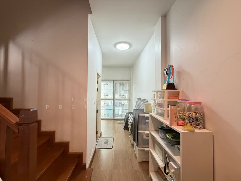 Prinluck Navamin, Bangkok, Nawamin Road, Khlong Kum, Bueng Kum, Bangkok, 4 Bedrooms, 100 sqm, Townhouse For Sale, by The Best Property เมย์, 500429569 - DDproperty.com
