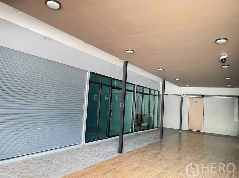 For rent Retail Space 400 sq.m. in Suan Luang, Suan Luang, Bangkok HRE01108, กรุงเทพ, สวนหลวง, กรุงเทพ, 400 ตร.ม., พื้นที่ขายของ ให้เช่า, โดย Hero Realtor Co., Ltd., 500429576 - DDproperty.com