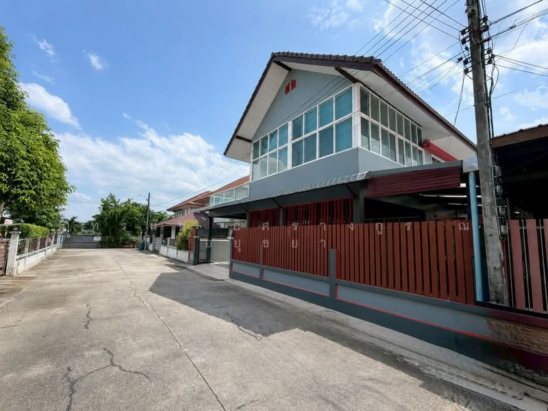 Baan Kasemsuk Rangsit-Klong 7, Pathum Thani, Bung Kham Proi, Lam Luk Ka, Pathum Thani, 3 Bedrooms, 240 sqm, Single Detached House For Sale, by ภัทรนัน อิศรางกูร ณ อยุธยา, 500429615 - DDproperty.com