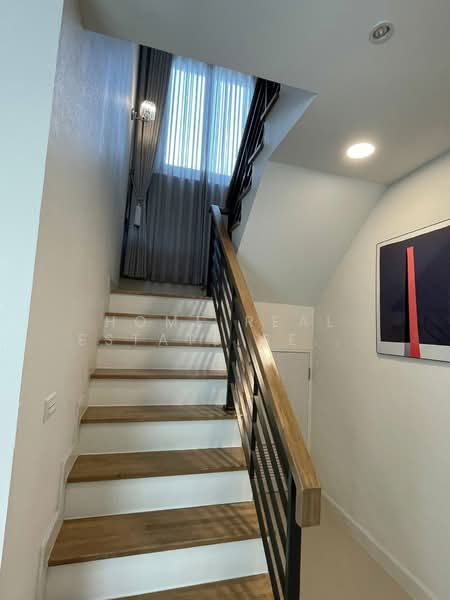 Centro Bangna-Wongwean, Bangkok, Kanchanaphisek Road, Dok Mai, Prawet, Bangkok, 4 Bedrooms, 200 sqm, Single Detached House For Sale, by HOME Real Estate Service, 500429641 - DDproperty.com