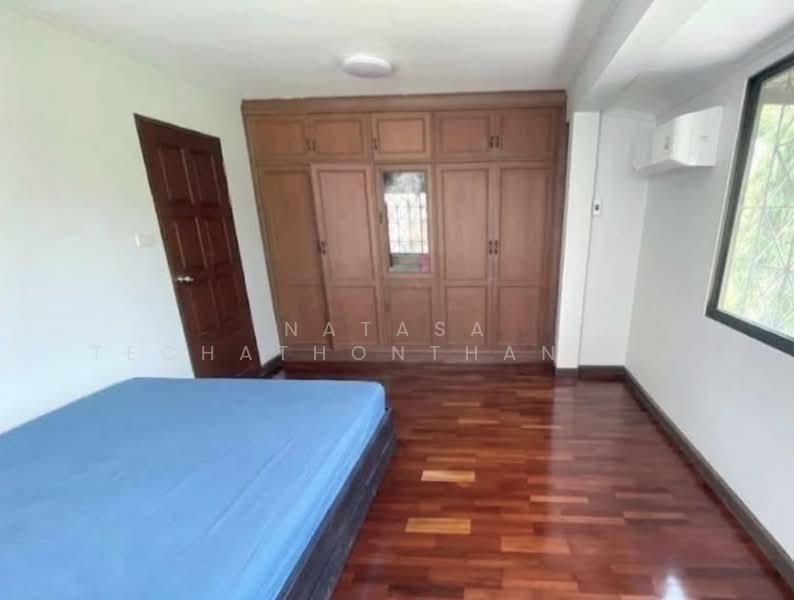 Sammakon Ramkhamhaeng, Bangkok, Ramkhamhaeng Road, Saphan Sung, Bangkok, 4 Bedrooms, 325 sqm, Single Detached House For Rent, by Natasa Techathonthanakhun, 500429645 - DDproperty.com