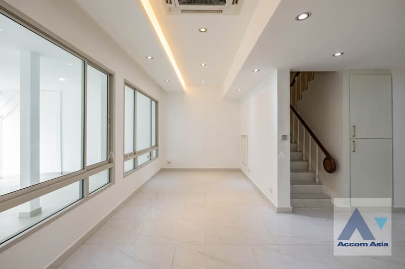4 Bedrooms House for Sale in Sukhumvit, Bangkok near BTS Asok (AA39878), Bangkok, Khlong Tan Nua, Watthana, Bangkok, 4 Bedrooms, 440 sqm, Single Detached House For Sale, by Accom Asia, 500429662 - DDproperty.com