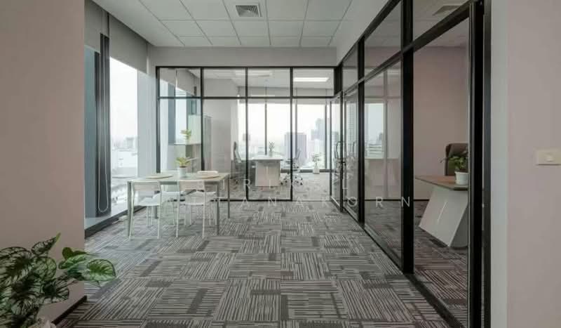 Office พร้อมเฟอร์ 30 ที่นั่ง, 800ม.จาก BTS ชิดลม, 350ม.จาก Central world, กรุงเทพ, ลุมพินี, ปทุมวัน, กรุงเทพ, 130 ตร.ม., สำนักงาน ให้เช่า, โดย Sirikul Wattanakorn, 500429669 - DDproperty.com