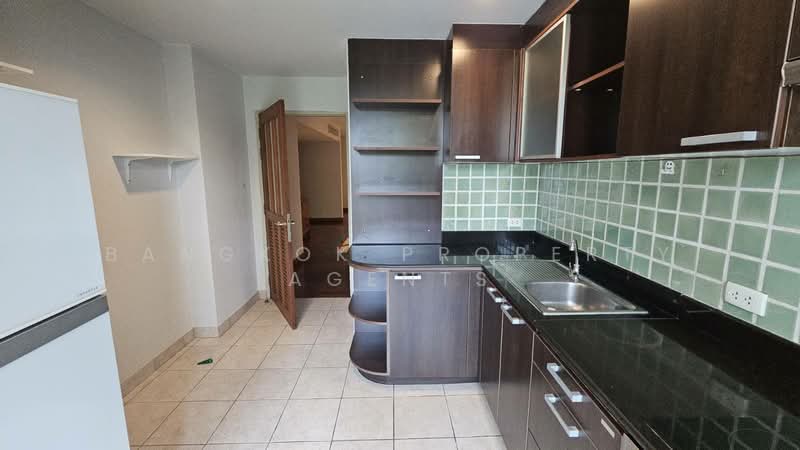Baan Thirapa, Bangkok, 9 Soi Phra Phinit, Thung Maha Mek, Sathon, Bangkok, 3 Bedrooms, 190 sqm, Condo For Rent, by BANGKOK PROPERTY AGENTS, 500429671 - DDproperty.com