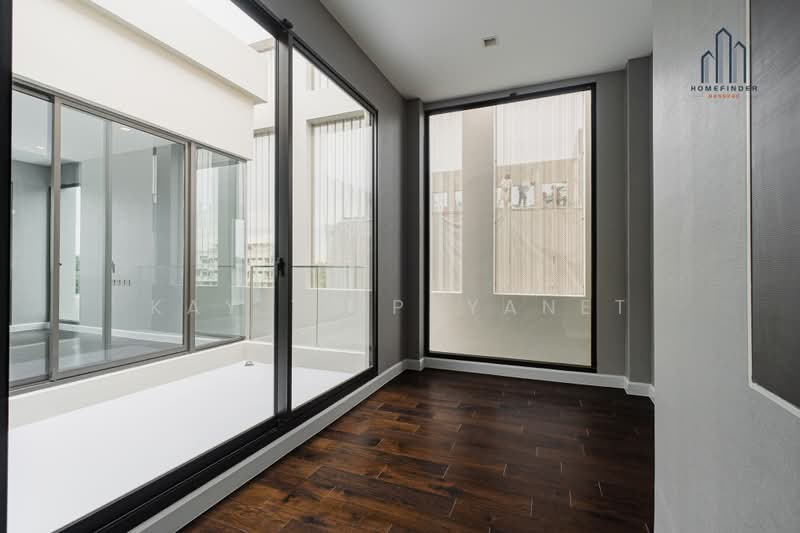 95E1 (Ninety-Five East One), Bangkok, 95 Soi Yothin Phattana 3, Khlong Chan, Bang Kapi, Bangkok, 4 Bedrooms, 846 sqm, Single Detached House For Sale, by Kay Tippayanet, 500429672 - DDproperty.com