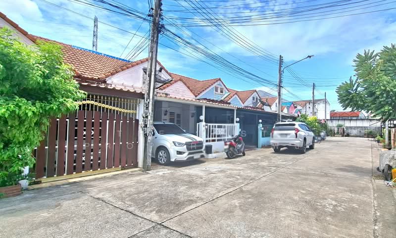 พิมพาภรณ์ 2, Chon Buri (Pattaya), Ban Suan, Muang Chon Buri, Chon Buri (Pattaya), 2 Bedrooms, 100 sqm, Townhouse For Sale, by The Best Property พัช, 500429723 - DDproperty.com