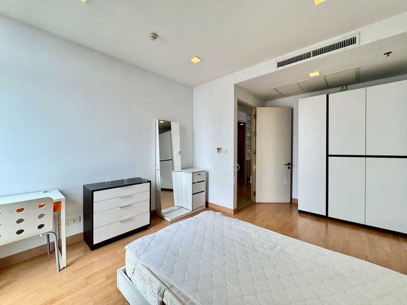 Nusasiri Grand, bangkok, Soi Sukhumvit 42, Phra Kanong, Khlong Toei, Bangkok, 3 Bedrooms, 137 sqm, Condo For Sale, by Bangkok Residential, 500429784 - DDproperty.com