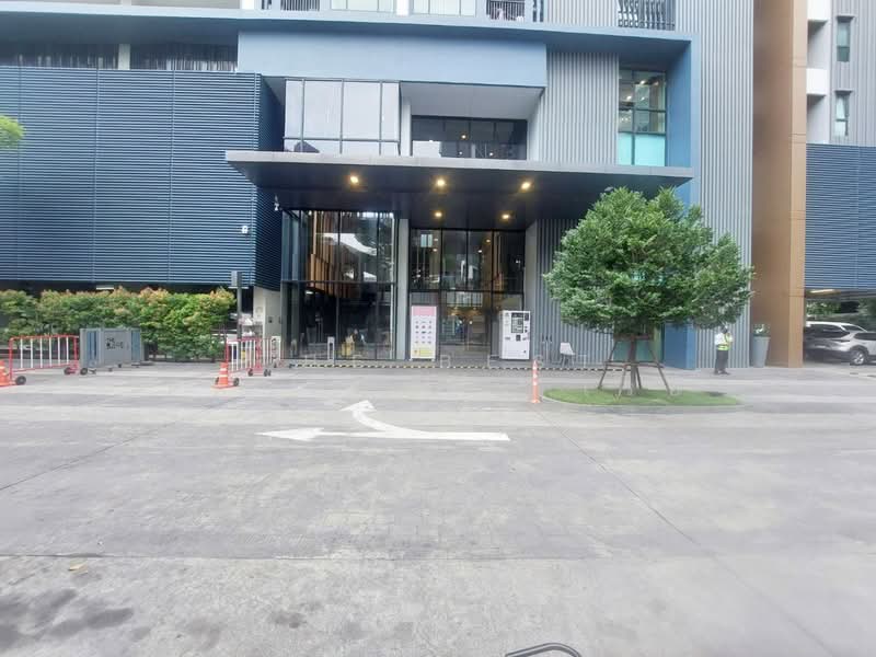 The Base Rama 9-Ramkhamhaeng, Bangkok, 3 Ramkhamhaeng Road, Hua Mak, Bang Kapi, Bangkok, 1 Bedroom, 26 sqm, Condo For Sale, by The Best Property เรย์, 500429858 - DDproperty.com
