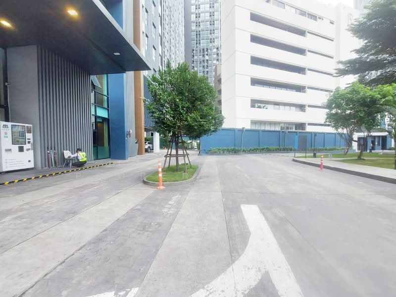 The Base Rama 9-Ramkhamhaeng, Bangkok, 3 Ramkhamhaeng Road, Hua Mak, Bang Kapi, Bangkok, 1 Bedroom, 26 sqm, Condo For Sale, by The Best Property เรย์, 500429858 - DDproperty.com