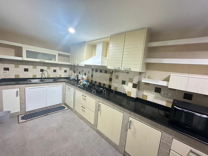 Perfect Place Ramkhamhaeng 164, Bangkok, Soi Ramkhamhaeng 164, Saphan Sung, Bangkok, 3 Bedrooms, 240 sqm, Single Detached House For Rent, by Natasa Techathonthanakhun, 500429860 - DDproperty.com