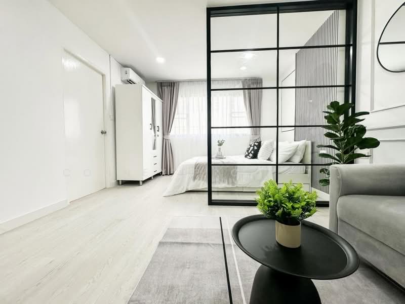 Lumpini Center Ladprao 111, Bangkok, 60-127 Soi Lat Phrao 111, Khlong Chan, Bang Kapi, Bangkok, 1 Bedroom, 28 sqm, Condo For Sale, by Connex Property, 500429877 - DDproperty.com
