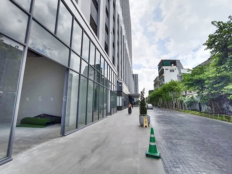 Newly-built Office Space 76-1,100 sqm Ramkhamhaeng Road and MRT, Bangkok, รามคำแหง, Hua Mak, Bang Kapi, Bangkok, , 231 sqm, Office Space For Rent, by Chanitnun Mewongukote, 500429879 - DDproperty.com