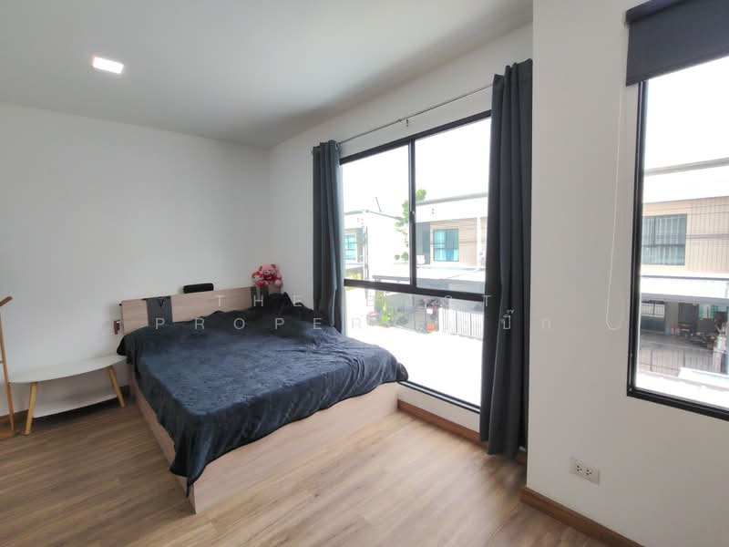 Pruksa Ville Bangna Onnut, Samut Prakan, Pruksa Avenue Rachathewa, Rachathewa, Bang Plee, Samut Prakan, 3 Bedrooms, 100 sqm, Townhouse For Sale, by The Best Property ปิ๊ก, 500429900 - DDproperty.com