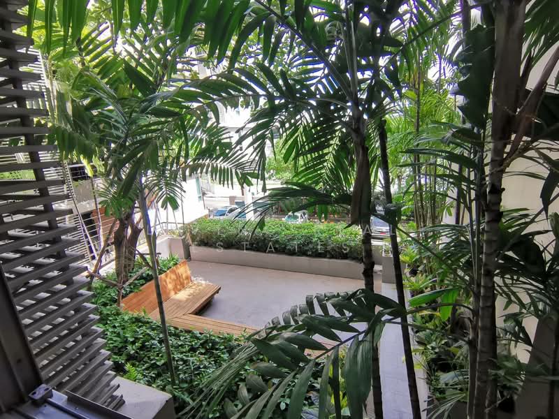 The Kris Ratchada 17, Bangkok, Inthamara 45 Alley, Din Daeng, Bangkok, 1 Bedroom, 31 sqm, Condo For Sale, by Living Real Estates, 500429919 - DDproperty.com