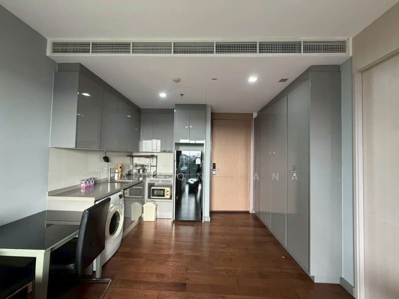 M Phayathai, Bangkok, 31 Phayatai Road, Thanon Phaya Thai, Ratchathewi, Bangkok, 1 Bedroom, 49 sqm, Condo For Rent, by Natasa Techathonthanakhun, 500429959 - DDproperty.com