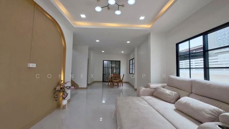 K.C. Garden Home, Bangkok, Nimit Mai Road, Sam Wa Tawan Ok, Khlong Sam Wa, Bangkok, 4 Bedrooms, 190 sqm, Single Detached House For Sale, by Connex Property, 500429982 - DDproperty.com