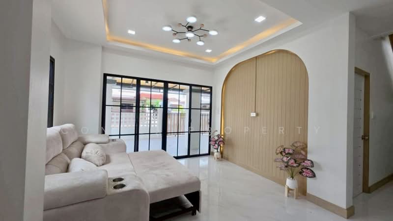 K.C. Garden Home, Bangkok, Nimit Mai Road, Sam Wa Tawan Ok, Khlong Sam Wa, Bangkok, 4 Bedrooms, 190 sqm, Single Detached House For Sale, by Connex Property, 500429982 - DDproperty.com