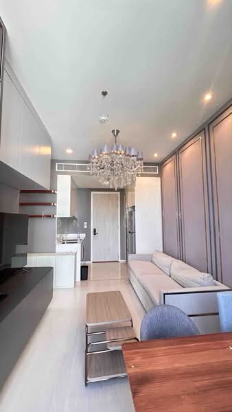 Mazarine Ratchayothin, Bangkok, Soi Phahonyothin 30, Phahonyothin Road, Chan Kasem, Chatuchak, Bangkok, 2 Bedrooms, 49 sqm, Condo For Rent, by Khlueanphon Nukulsirisak, 500429991 - DDproperty.com