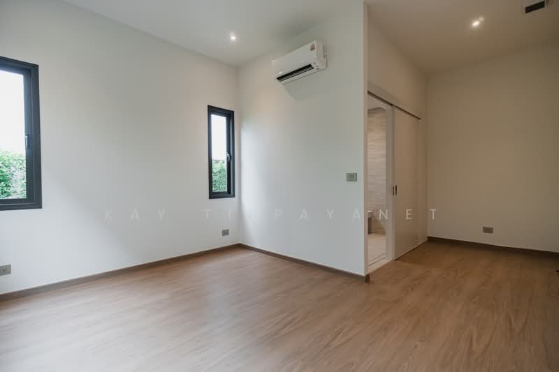 Narasiri Borommaratchachonnani, Bangkok, Sala Thammasop, Thawi Watthana, Bangkok, 5 Bedrooms, 570 sqm, Single Detached House For Sale, by Kay Tippayanet, 500430012 - DDproperty.com