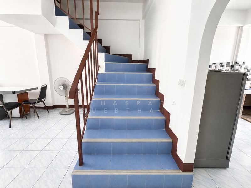 หมู่บ้าอารีย์ 1 (อ้อมน้อย), Samut Sakhon, หมู่บ้านอารีย์ อ้อมน้อย, Om Noi, Krathum Baen, Samut Sakhon, 2 Bedrooms, 80 sqm, Townhouse For Sale, by Laphasrada Suebthai, 500430021 - DDproperty.com