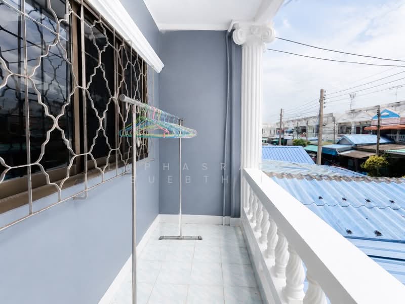 หมู่บ้าอารีย์ 1 (อ้อมน้อย), Samut Sakhon, หมู่บ้านอารีย์ อ้อมน้อย, Om Noi, Krathum Baen, Samut Sakhon, 2 Bedrooms, 80 sqm, Townhouse For Sale, by Laphasrada Suebthai, 500430021 - DDproperty.com