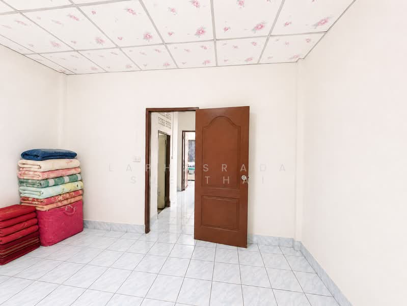 หมู่บ้าอารีย์ 1 (อ้อมน้อย), Samut Sakhon, หมู่บ้านอารีย์ อ้อมน้อย, Om Noi, Krathum Baen, Samut Sakhon, 2 Bedrooms, 80 sqm, Townhouse For Sale, by Laphasrada Suebthai, 500430021 - DDproperty.com