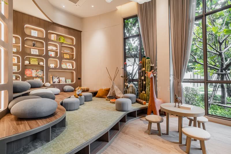 Bangkok Boulevard Bangna Km.12, Samut Prakan, Soi Sukhapiban 6, Bangphli Yai, Bang Plee, Samut Prakan, 4 Bedrooms, 343 sqm, Single Detached House For Sale, by Kay Tippayanet, 500430030 - DDproperty.com