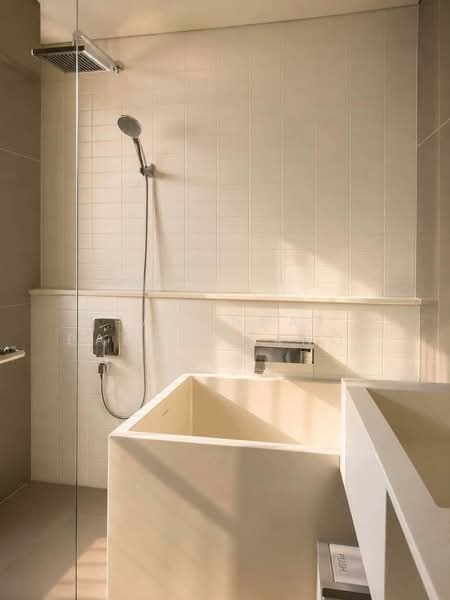 Siamese Sukhumvit 48, Bangkok, 1498 Soi Sukhumvit 48, Phra Kanong, Khlong Toei, Bangkok, 1 Bedroom, 50 sqm, Condo For Rent, by Pawanrat Panchawanon, 500430032 - DDproperty.com