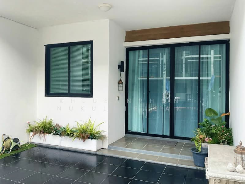 RNP Place Ramintra-Suwinthawong : อาร์เอ็นพี เพลส รามอินทรา-สุวินทวงศ์, กรุงเทพ, ถนนสามวา, บางชัน, คลองสามวา, กรุงเทพ, 190 ตร.ม., บ้านเดี่ยว ให้เช่า, โดย Khlueanphon Nukulsirisak, 500430037 - DDproperty.com