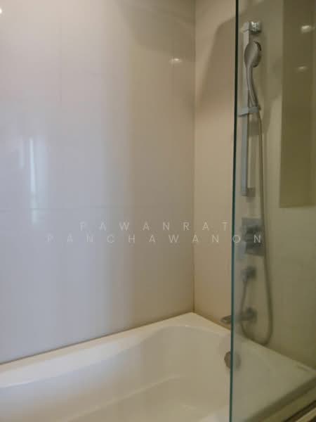 Oka Haus Sukhumvit 36 : โอกะ เฮ้าส์ สุขุมวิท 36, กรุงเทพ, 3399 ถนนพระรามที่ ๔, คลองตัน, คลองเตย, กรุงเทพ, 34 ตร.ม., คอนโด ให้เช่า, โดย Pawanrat Panchawanon, 500430046 - DDproperty.com
