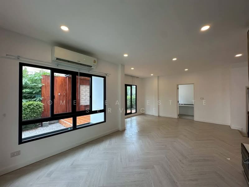 Centro Chaiyaphruek-Chaengwattana 2, Nonthaburi, 45/1 Moo 2, Khlong Khoi, Pak Kret, Nonthaburi, 4 Bedrooms, 200 sqm, Single Detached House For Sale, by HOME Real Estate Service, 500430055 - DDproperty.com
