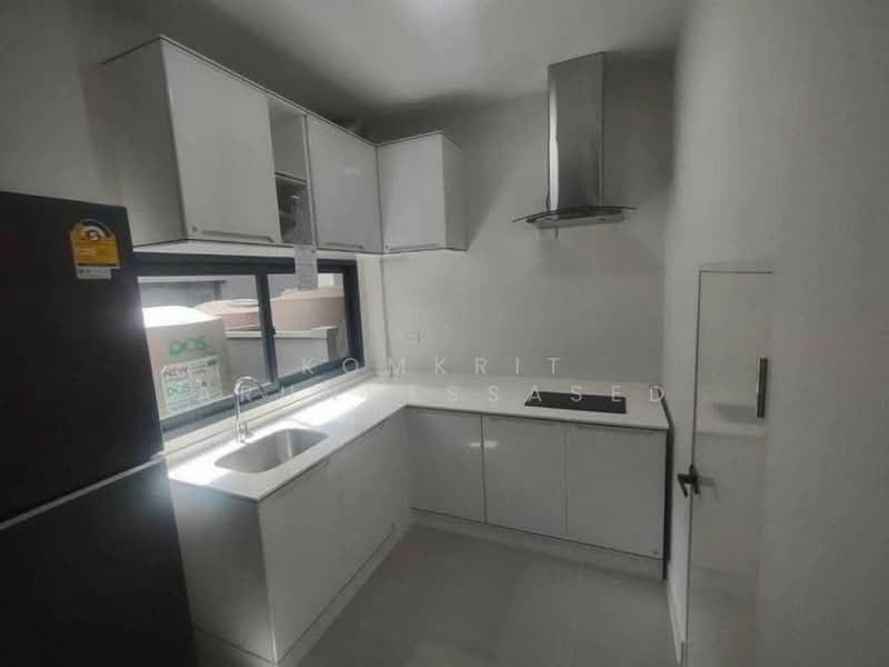 undefined, Samut Prakan, Nong Pru, Bang Plee, Samut Prakan, 4 Bedrooms, 218 sqm, Single Detached House For Rent, by Komkrit Arunvessased, 500430072 - DDproperty.com