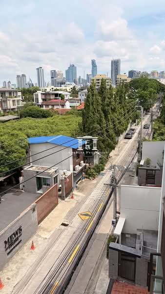 46035 – อาคารพาณิชย์ 3.5 ชั้น + ดาดฟ้า Sky Garden ย่านเย็นอากาศ-สาทร ใกล้ One Bangkok, Bangkok, ถนนเย็นอากาศ, Chong Nonsi, Yan Nawa, Bangkok, , 226 sqm, Shophouse For Sale, by Forbest Properties Co., Ltd., 500430078 - DDproperty.com