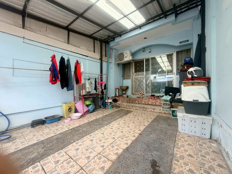 Poonsin thani 2, Bangkok, Khlong Song Ton Nun, Lat Krabang, Bangkok, 2 Bedrooms, 64 sqm, Townhouse For Sale, by ภัทรนัน อิศรางกูร ณ อยุธยา, 500430100 - DDproperty.com
