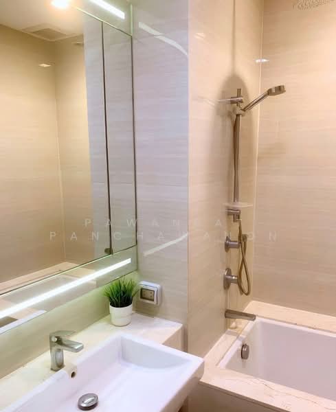 Noble BE33, Bangkok, 19 Soi Sukhumvit 33, Khlong Tan Nua, Watthana, Bangkok, 1 Bedroom, 34 sqm, Condo For Rent, by Pawanrat Panchawanon, 500430103 - DDproperty.com