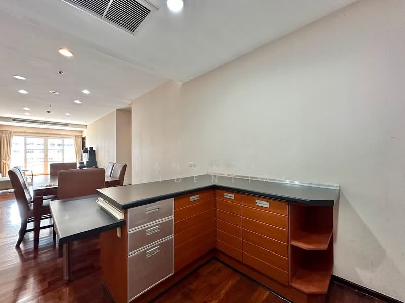 Noble Ora, Bangkok, Soi Sukhumvit 55, Sukhumvit Road, Khlong Tan Nua, Watthana, Bangkok, 2 Bedrooms, 140 sqm, Condo For Sale, by Bangkok Residential, 500430117 - DDproperty.com