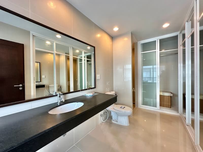 Noble Ora, Bangkok, Soi Sukhumvit 55, Sukhumvit Road, Khlong Tan Nua, Watthana, Bangkok, 2 Bedrooms, 140 sqm, Condo For Sale, by Bangkok Residential, 500430117 - DDproperty.com