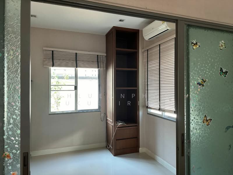 Perfect Place Sukhumvit 77-Suvarnabhumi, Samut Prakan, Lat Krabang Road, Rachathewa, Bang Plee, Samut Prakan, 3 Bedrooms, 150 sqm, Single Detached House For Rent, by Khlueanphon Nukulsirisak, 500430130 - DDproperty.com
