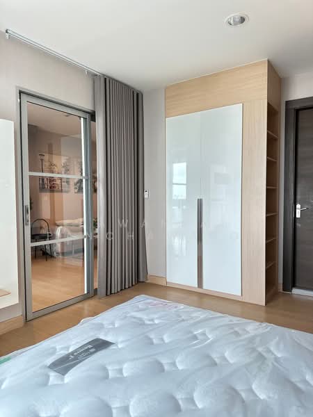 Rhythm Ratchada, Bangkok, 558 Ratchadaphisek Road, Samsen Nok, Huai Khwang, Bangkok, 1 Bedroom, 45 sqm, Condo For Rent, by Pawanrat Panchawanon, 500430134 - DDproperty.com