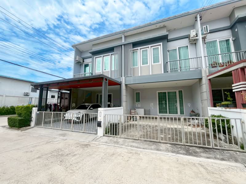 ชวนชื่น ทาวน์ รังสิต-คลอง 1 (Chuan Chuen Town Rangsit-Klong 1), ปทุมธานี, Rangsit-Klong 1, ประชาธิปัตย์, ธัญบุรี, ปทุมธานี, 91 ตร.ม., ทาวน์เฮ้าส์ ขาย, โดย สุรเดช อรุณสุโรจน์, 500430146 - DDproperty.com