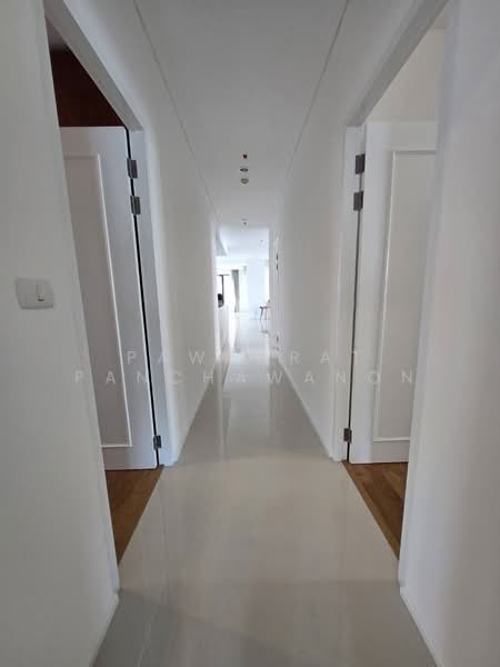 Villa Asoke, Bangkok, 1588 New Petchburi Road, Makkasan, Ratchathewi, Bangkok, 4 Bedrooms, 313 sqm, Condo For Rent, by Pawanrat Panchawanon, 500430153 - DDproperty.com