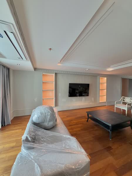Insaf Tower, Bangkok, 26 Soi Sukhumvit 13, Bang Bon, Bangkok, 3 Bedrooms, 218 sqm, Condo For Rent, by Jirayu Chaiyawattanasiri, 500430154 - DDproperty.com