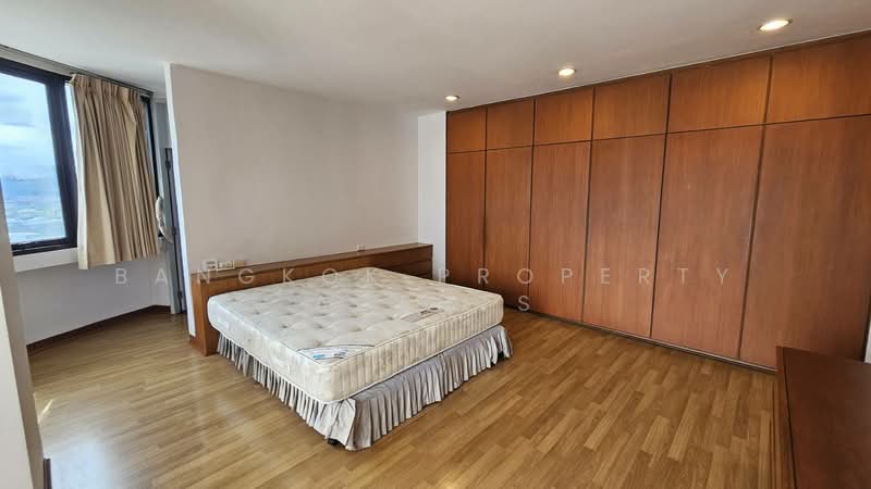 Baan Yen Akard, Bangkok, Yenakat, Chong Nonsi, Yan Nawa, Bangkok, 2 Bedrooms, 245 sqm, Condo For Rent, by BANGKOK PROPERTY AGENTS, 500430173 - DDproperty.com
